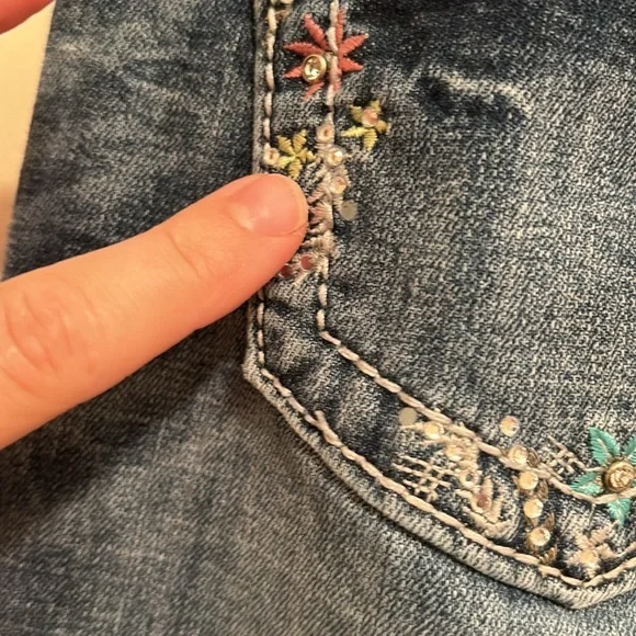 EUC excellent MissMe sz 30 jeans color:med 270 inseam 32 Style NO:JV83018V - Picture 8 of 13